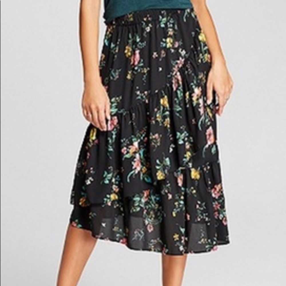 Alison Andrews skirt